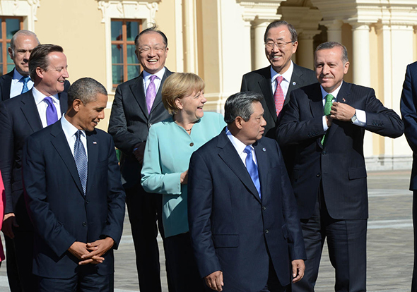 Vesayetçi Odaklar ve Yalnızlaşan Türkiye Söylemi