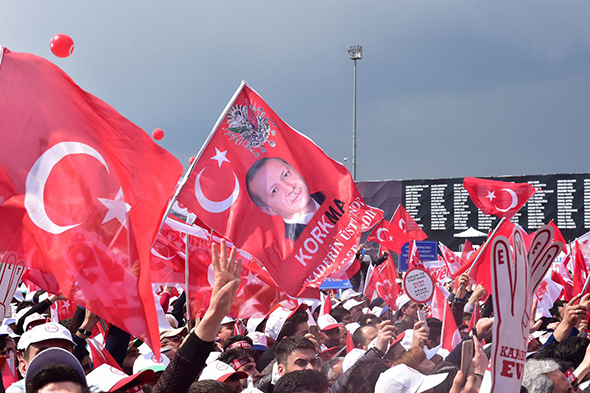 Referandum, Batı Dünyası ve Büyük Kürdistan