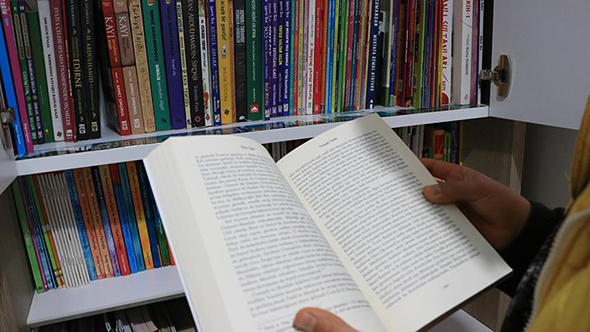 Kitap İçin Daha Fazlasını Ödemek Zorundayız