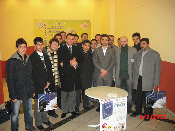 Kayseri Namaz İle Dirildi