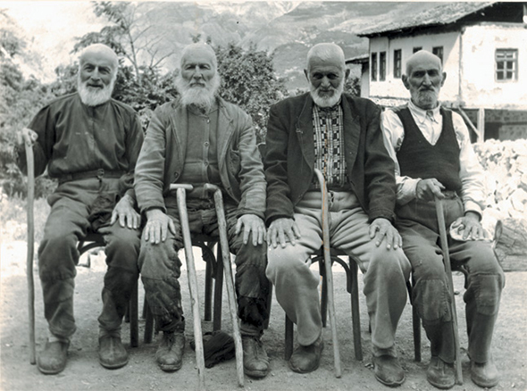 Bkz: İhtiyar