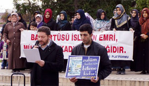 327 Haftadır Yılmadılar!
