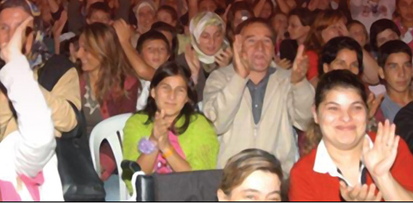 Yapmayın Allah Aşkına