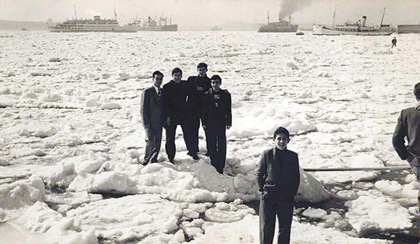 Bellek Kartı: 1954