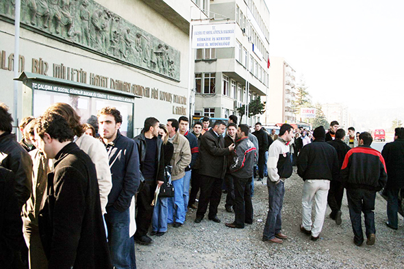 İstemediğimiz Bir Haber: İşsizlik Artıyor