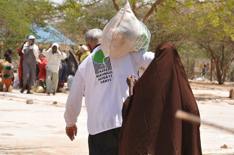 Gel Seninle Somali`ye Gidelim Müslüman!