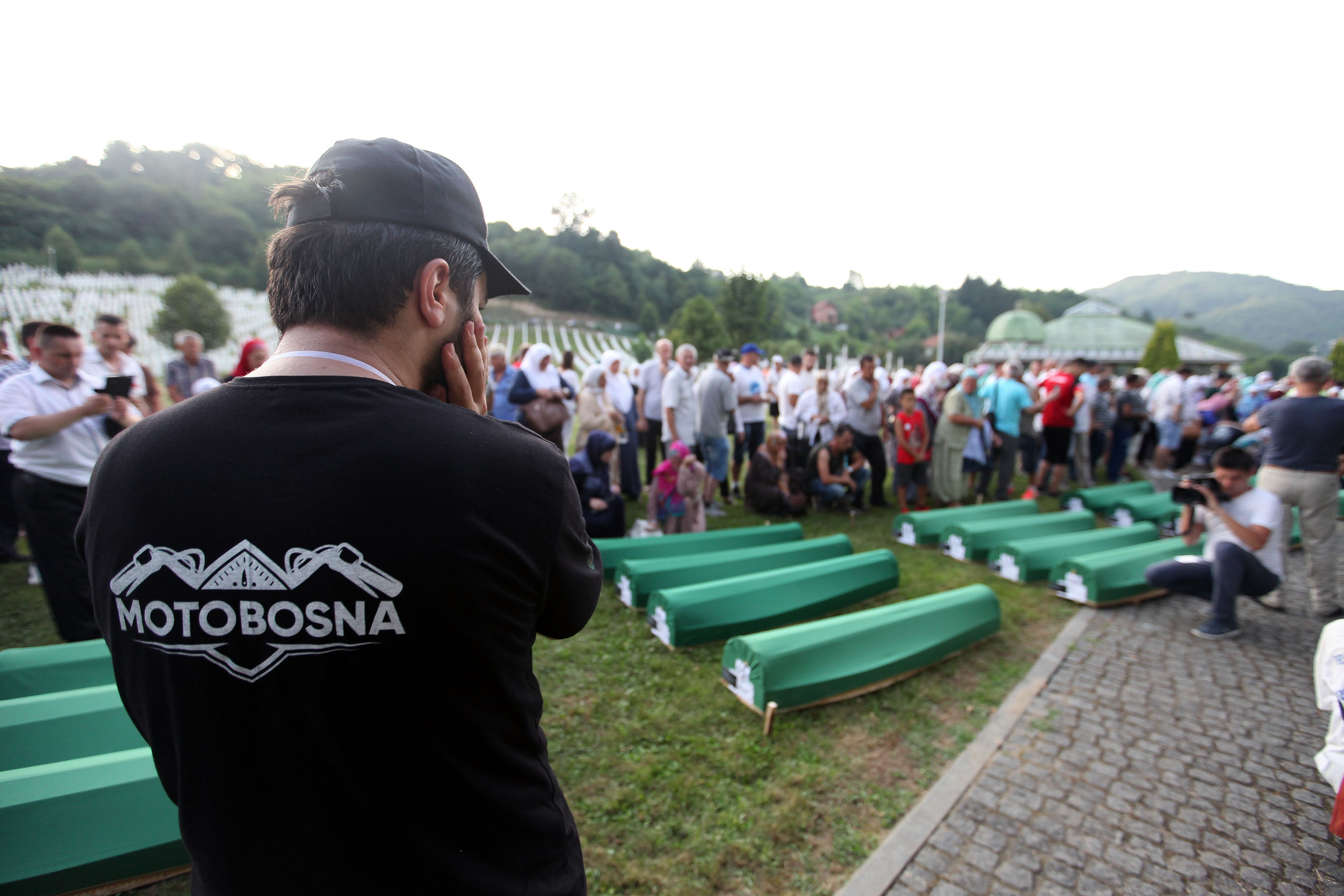 Vallahi UNutmayacağız Srebrenitsa!