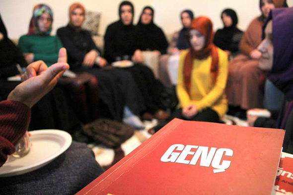 Genç Gönüllü Kızlar Çanakkale Zaferi`nin 100. Yılında Buluştu