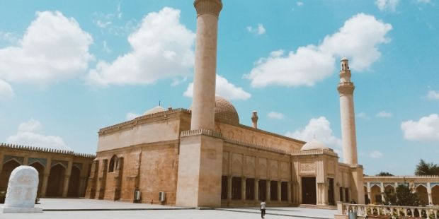 Kafkas Notları VIII - Dönüş Yolunda İki Şehir
